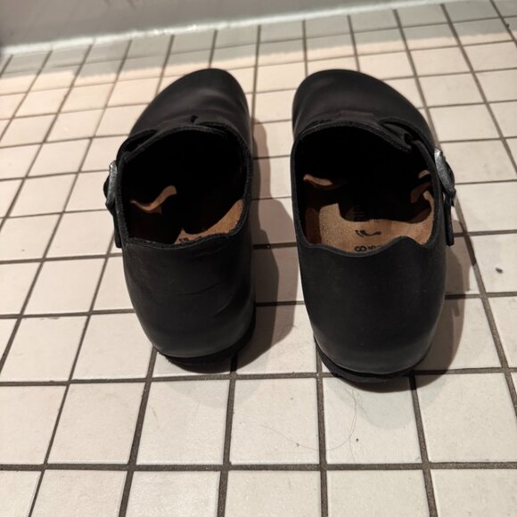 Birkenstock London Shoe - Black Oiled Leather (CLOSED SHOE) - Picture 2 of 4